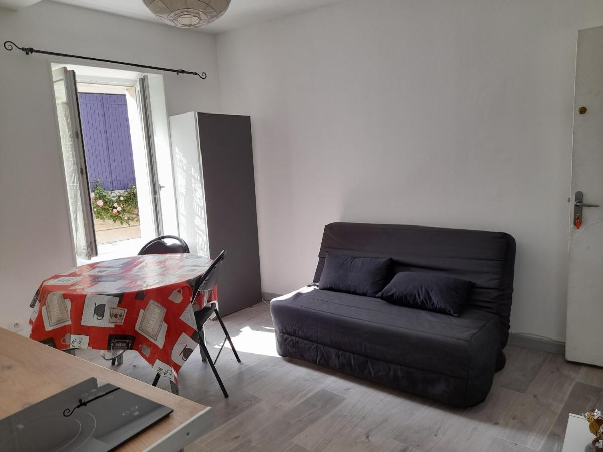Promo F2 Wifi Courseulles Sur Mer Courseulles-sur-Mer Exterior foto